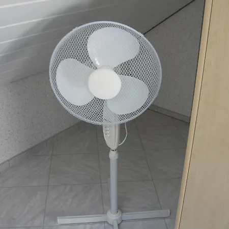 Gaesteapartments Haus Kohler شقة Abstatt